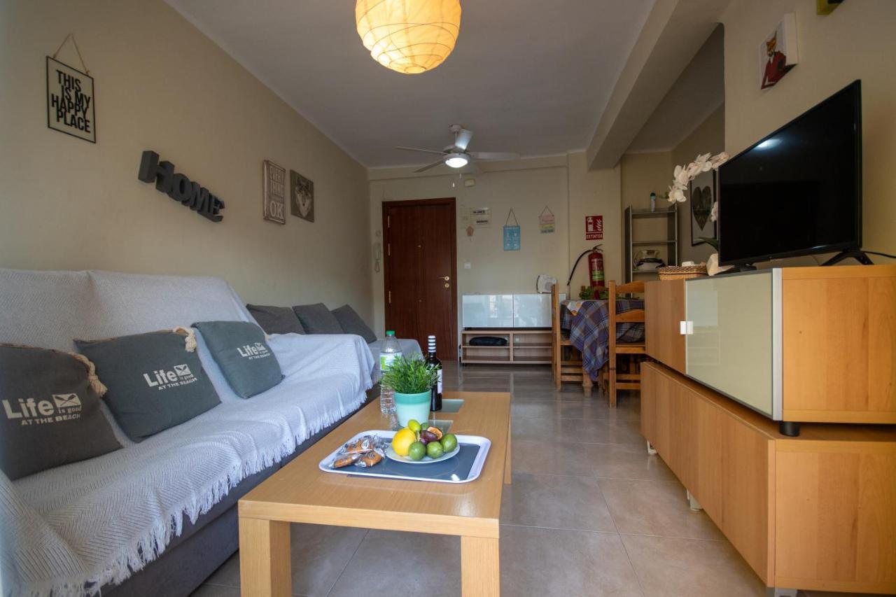 Apartamento La Traina Apartman Torre Del Mar Kültér fotó